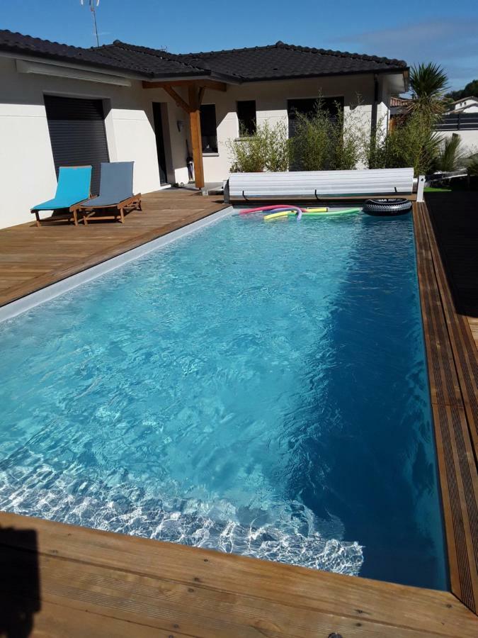 Chambre D'Hotes Les Iris A Mios Sur Le Bassin D'Arcachon Luaran gambar